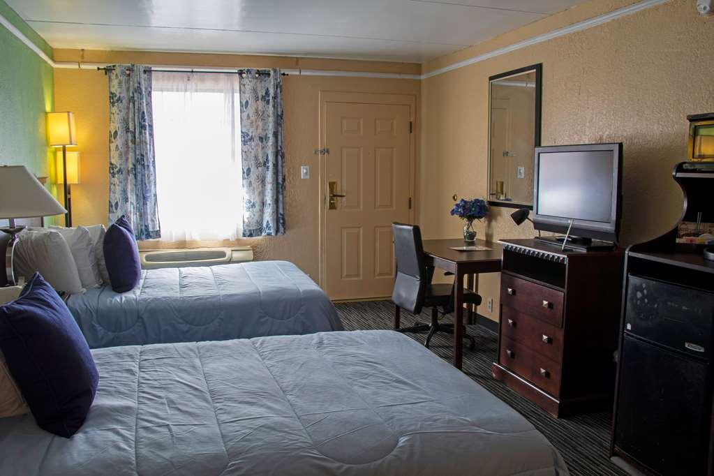 America'S Best Value Inn Charlotte Room photo